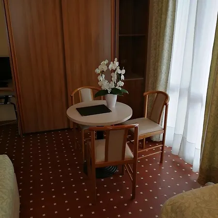 Hotel Miramonti 3*